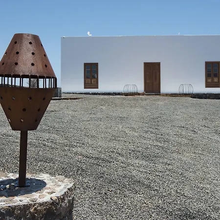 Isolina Boutique - Adults Recommended 4*