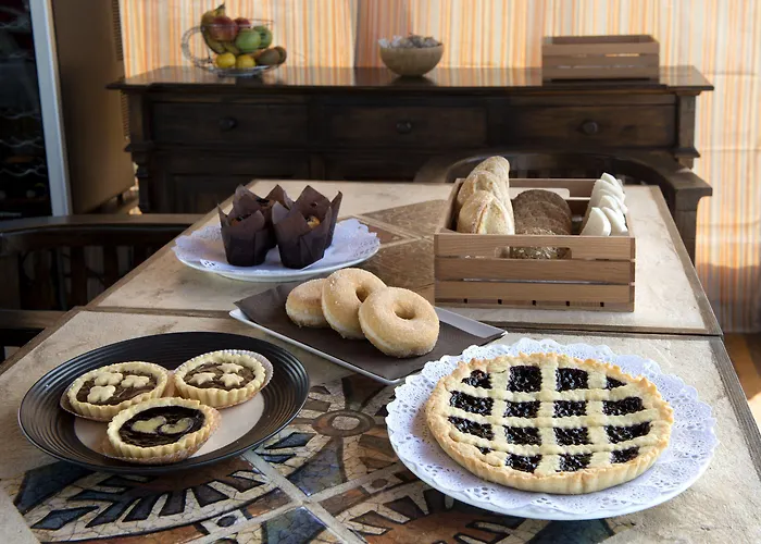 Isolina Boutique - Adults Recommended 4* Mácher