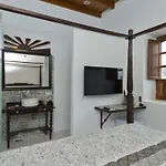 Isolina Boutique - Adults Recommended Hotel 4*