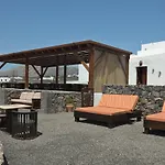 Isolina Boutique - Adults Recommended 4* Mácher