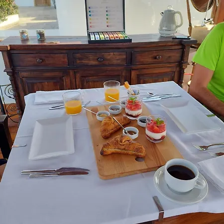 Isolina Boutique - Adults Recommended Hotel 4*