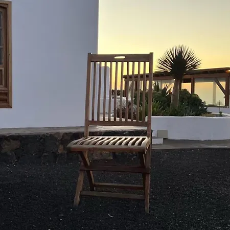 Isolina Boutique - Adults Recommended 4*