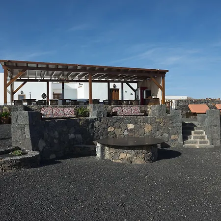 Isolina Boutique - Adults Recommended 4* Macher