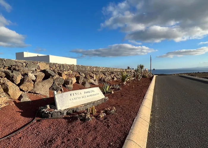 Isolina Boutique - Adults Recommended Hotel Macher